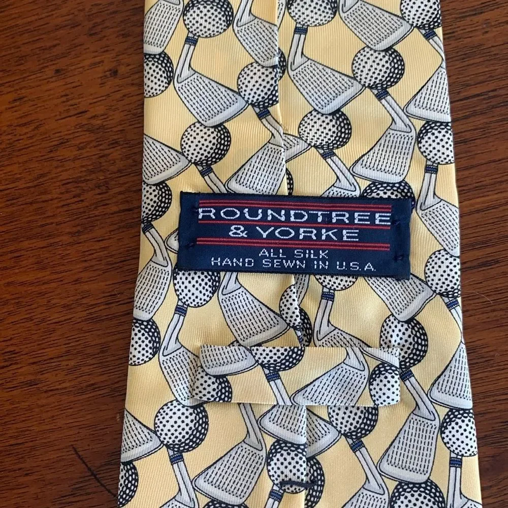 Mens Unique Golf Ball/Tee Pattern Silk Neck‎ Tie Yellow Background Classic Width